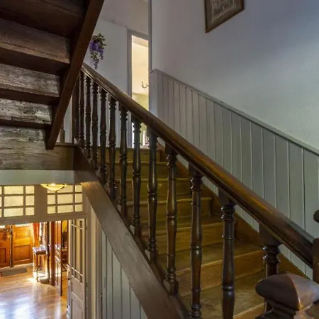 Grande Maison De Caractere Avec Parc Arbore Pres De Super Lioran - 5 Chambres, Toutes Charges Incluses - Fr-1-742-61 Hébergement de vacances *